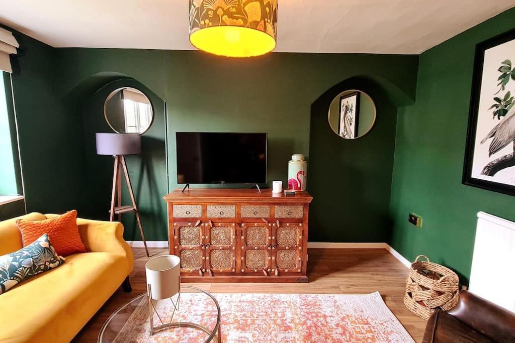 Gorgeous Two Bedroom House In Ely Exterior foto