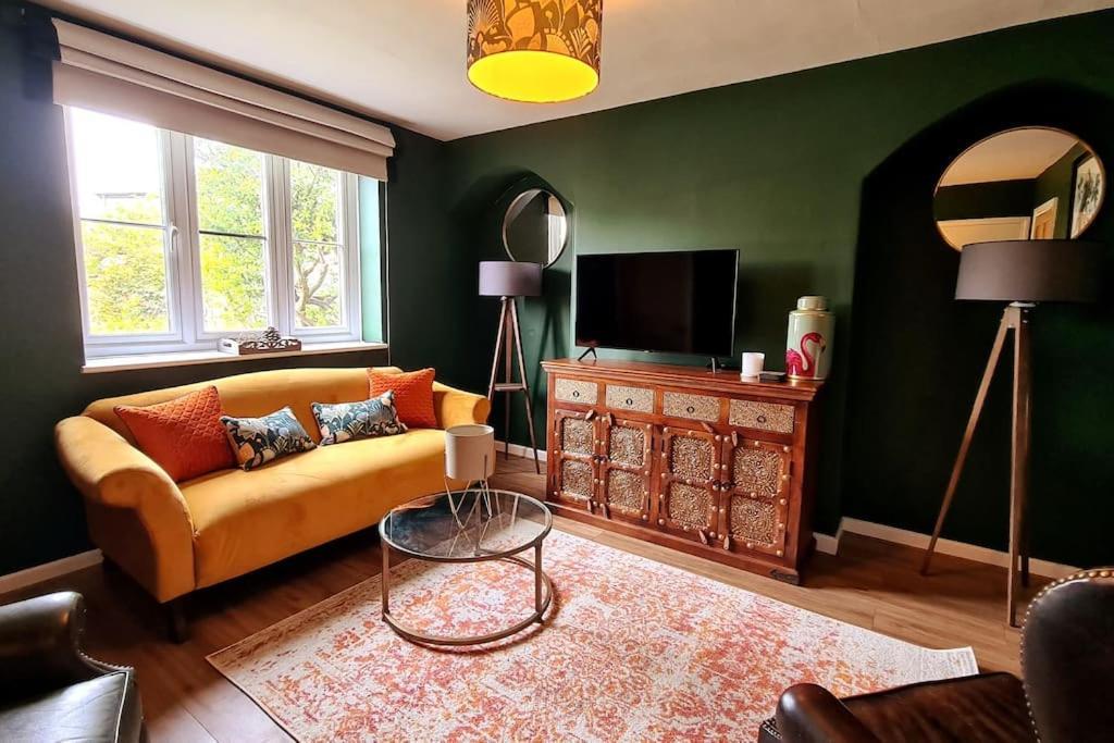 Gorgeous Two Bedroom House In Ely Exterior foto