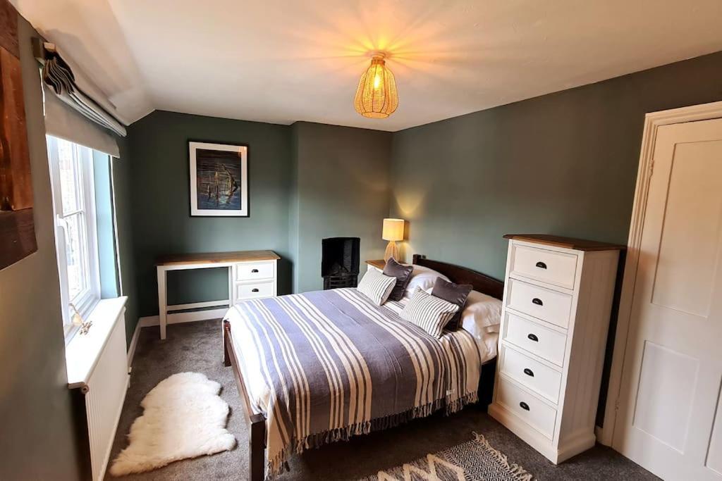 Gorgeous Two Bedroom House In Ely Exterior foto