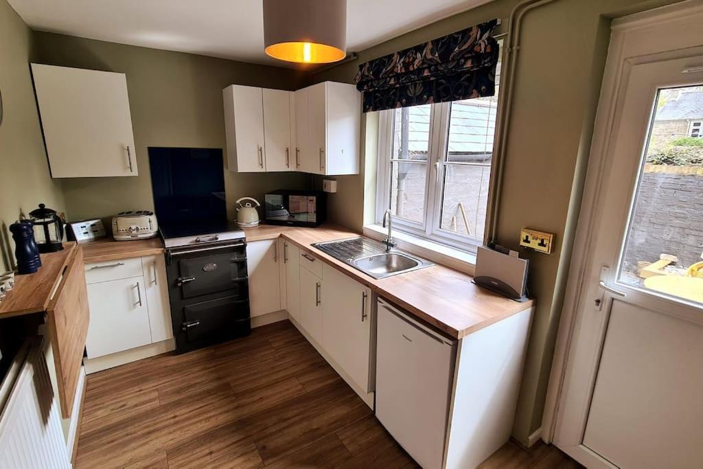 Gorgeous Two Bedroom House In Ely Exterior foto